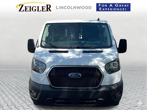 Used 2025 Ford Transit 250 Low Roof w/ Exterior Upgrade Package RWD image 4