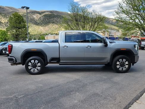 Used 2024 GMC Sierra 2500 Denali w/ Denali Reserve Package AWD/4WD image 2