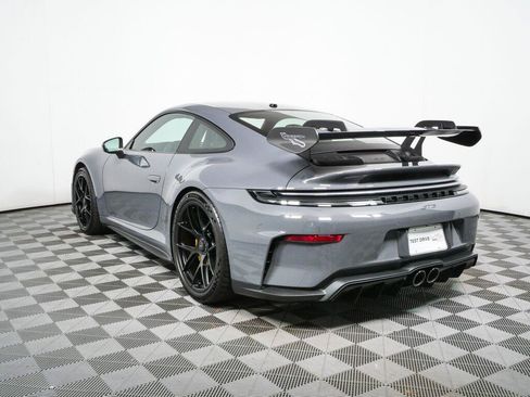 Certified 2026 Porsche 911 GT3 RWD image 3
