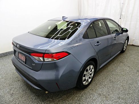 Used 2021 Toyota Corolla LE image 6