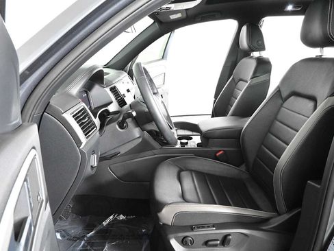 Used 2021 Volkswagen Atlas Cross Sport SEL Premium AWD/4WD image 21