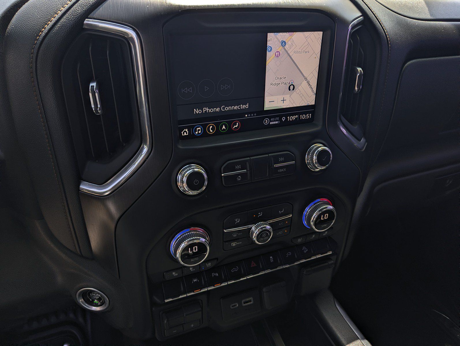 Used 2022 GMC Sierra 1500 AT4 w/ AT4 Premium Package AWD/4WD image 15