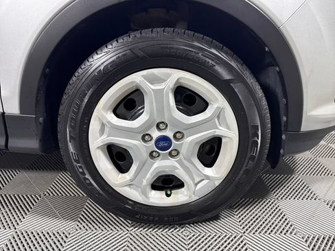 Used 2017 Ford Escape S FWD image 11