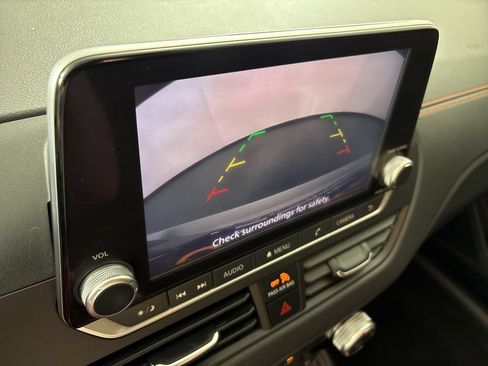 Used 2021 Nissan Altima 2.5 SR FWD image 33