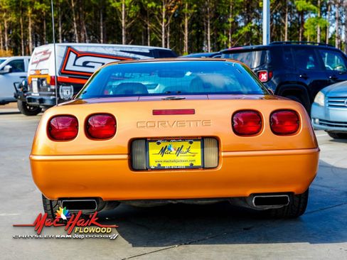 Used 1994 Chevrolet Corvette Coupe image 7