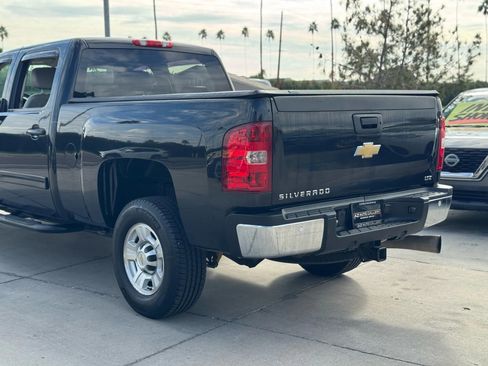 Used 2010 Chevrolet Silverado 2500 LTZ w/ Convenience Package image 57