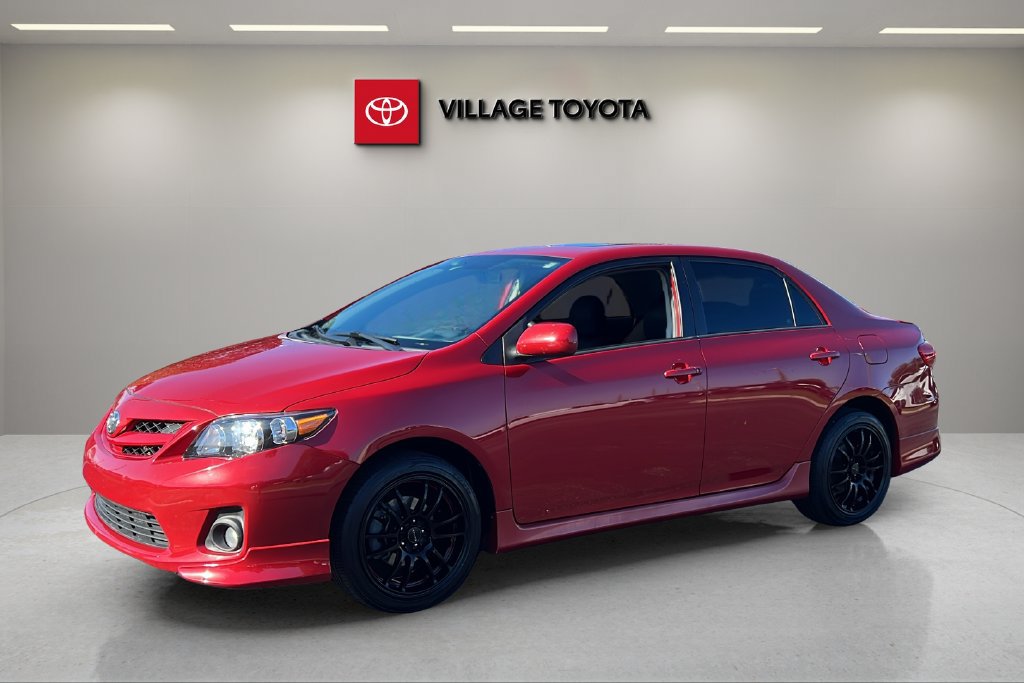 Used 2013 Toyota Corolla S w/ Premium Pkg FWD image 1