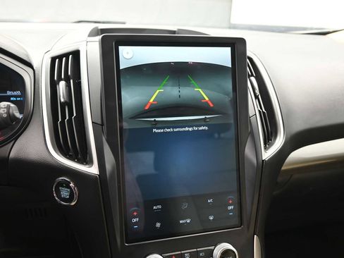 Used 2023 Ford Edge SE AWD/4WD image 14