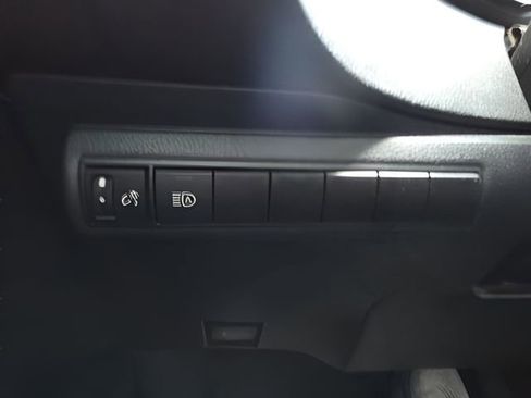 Used 2024 Toyota Corolla LE image 20