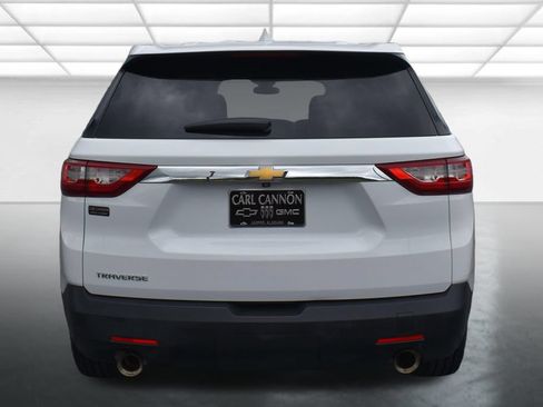 Used 2020 Chevrolet Traverse LS FWD image 10