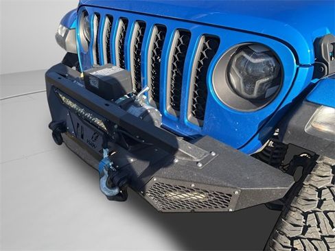 Used 2021 Jeep Gladiator Mojave image 3
