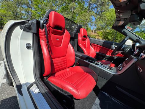 Used 2020 Mercedes-Benz SLC 300 image 47