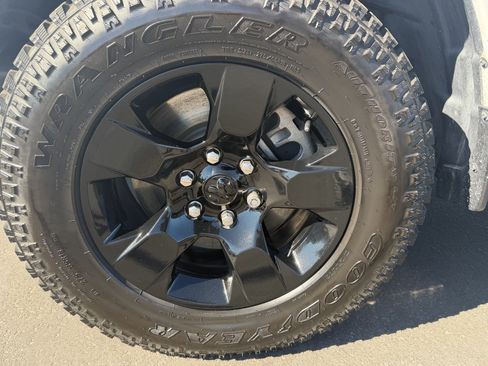 Used 2022 RAM 1500 Big Horn RWD image 37