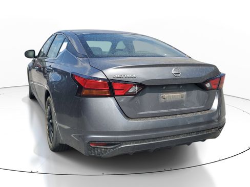 Used 2024 Nissan Altima 2.5 S image 4