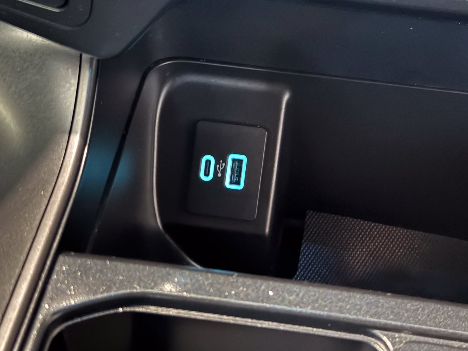 Used 2024 Ford F150 XLT w/ Mobile Office Package AWD/4WD image 26