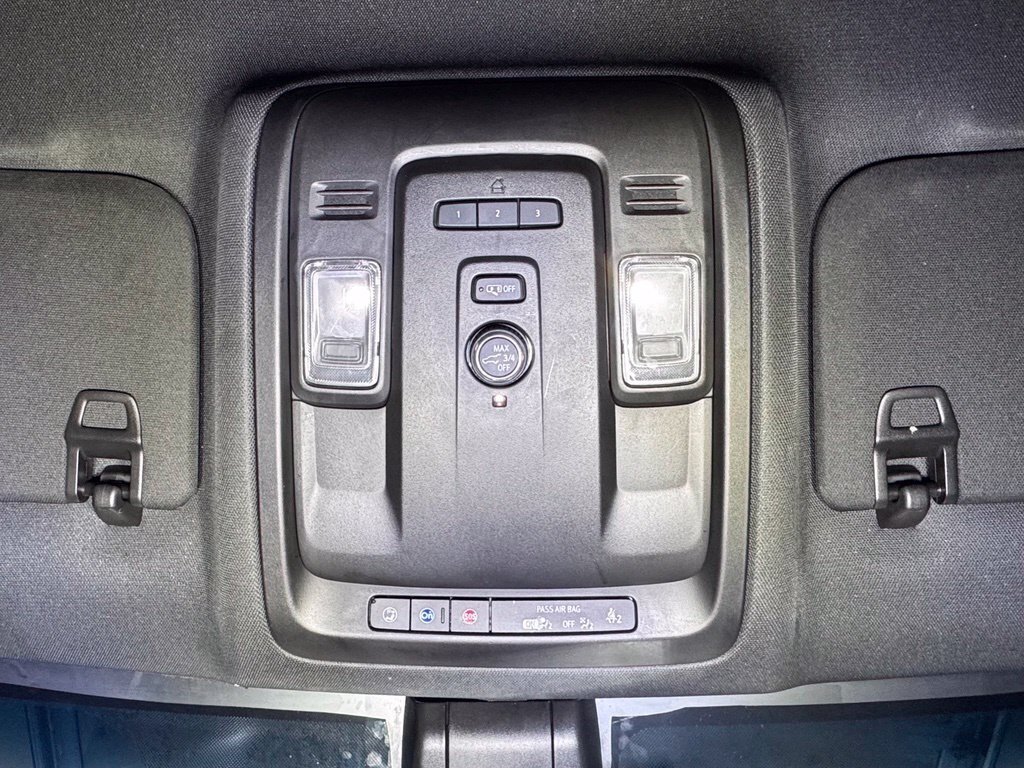 Used 2021 Chevrolet Tahoe RST AWD/4WD image 34