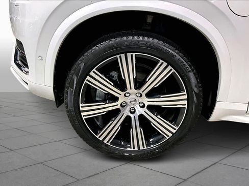 Used 2024 Volvo XC90 T8 Plus w/ Protection Package Premier image 10