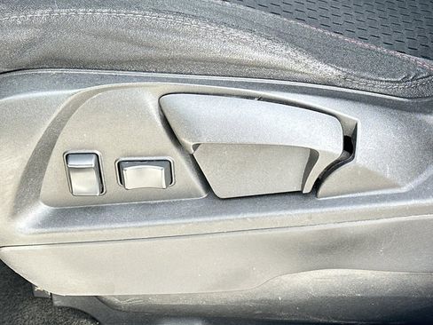 Used 2014 GMC Terrain SLE image 25