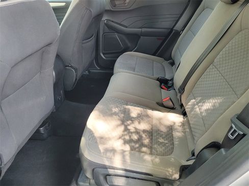 Used 2022 Ford Escape SE image 10