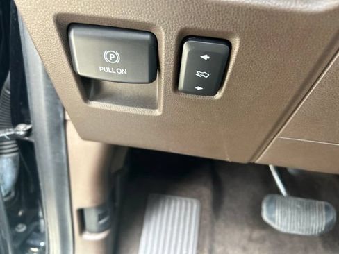 Used 2021 Ford F150 King Ranch w/ Equipment Group 601A High AWD/4WD image 21