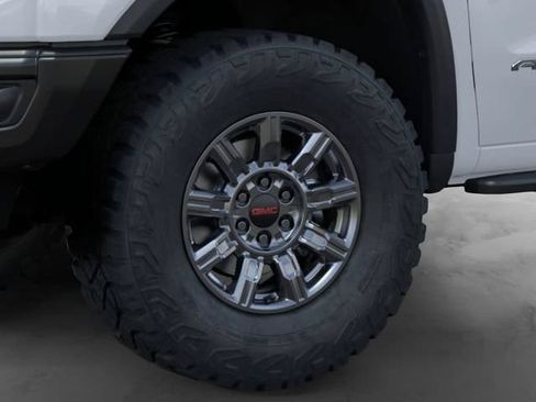 New 2026 GMC Sierra 1500 AT4X w/ LPO, Black Badging Package AWD/4WD image 9