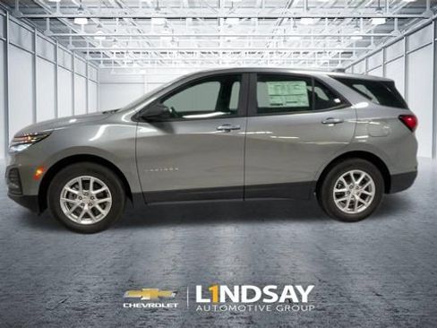 Used 2023 Chevrolet Equinox LS FWD image 5