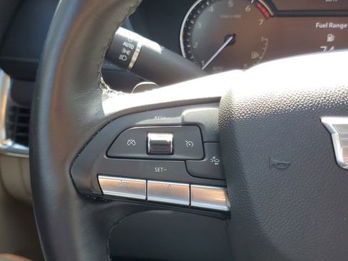 Used 2022 Cadillac XT4 Luxury w/ Driver Awareness Package image 21