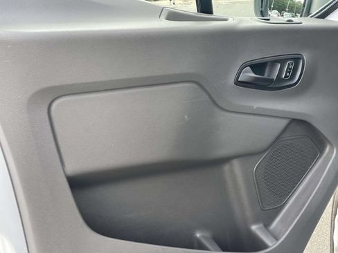 Certified 2025 Ford Transit 250 Low Roof w/ Exterior Upgrade Package RWD image 13