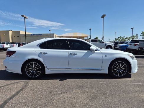 Used 2013 Lexus LS 460 w/ F-Sport Pkg RWD image 4