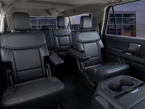 New 2027 Ford Expedition Max Platinum w/ Driver's Package AWD/4WD image 11