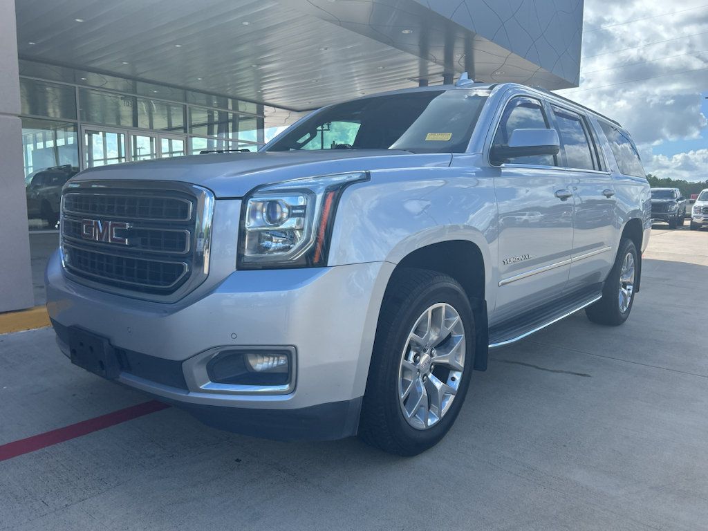 Used 2016 GMC Yukon XL SLT RWD image 3