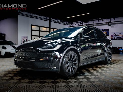 Used 2022 Tesla Model X Plaid AWD/4WD image 9