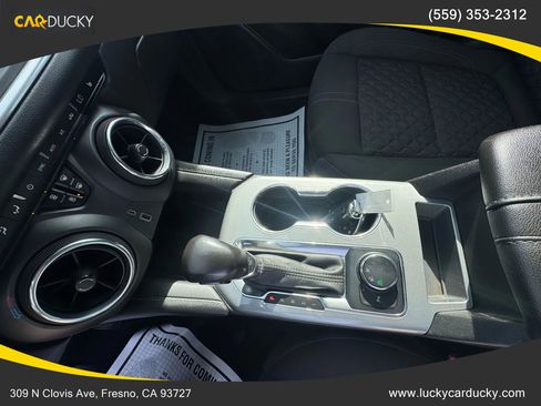 Used 2019 Chevrolet Blazer LT image 15