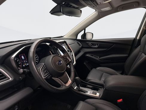 Used 2023 Subaru Ascent Limited w/ Technology Package image 9