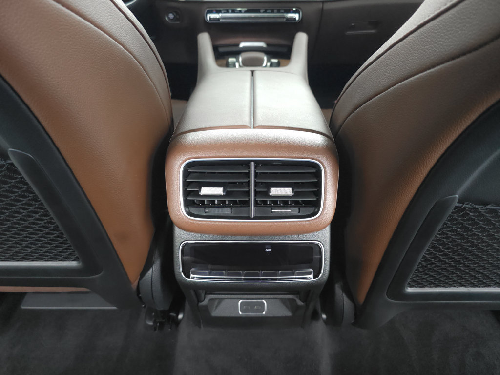 Certified 2026 Mercedes-Benz GLS 450 4MATIC w/ AMG Line Exterior image 28