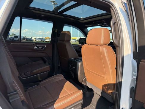 Used 2021 Chevrolet Tahoe High Country AWD/4WD image 21