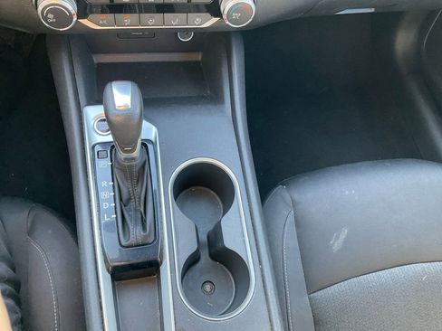 Used 2022 Nissan Altima 2.5 SV image 22