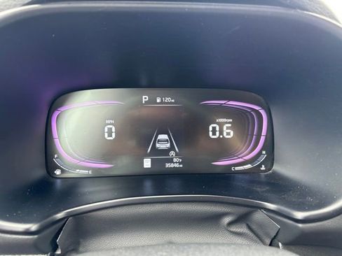 Certified 2025 Kia Soul S FWD image 11
