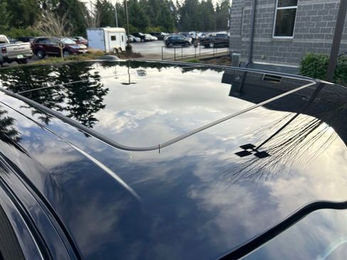 Used 2021 Ford F150 Limited image 27