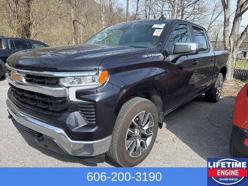 Used 2024 Chevrolet Silverado 1500 LT AWD/4WD image 3