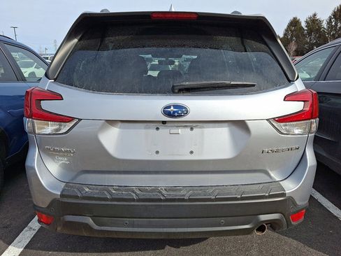 Certified 2023 Subaru Forester Limited image 5