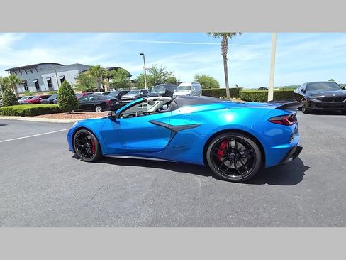 New 2026 Chevrolet Corvette Z06 w/ Stealth Interior Trim Package RWD image 21