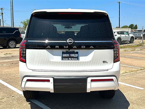 New 2026 Nissan Armada SL w/ Captain's Chari Seat Package AWD/4WD image 7