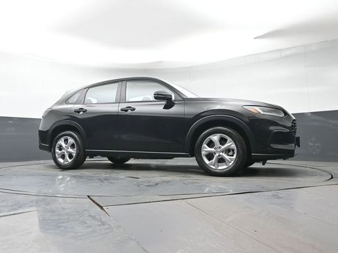 Used 2023 Honda HR-V LX image 29