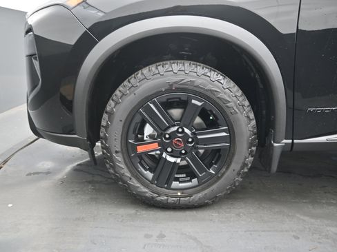 New 2026 Nissan Rogue SV image 9