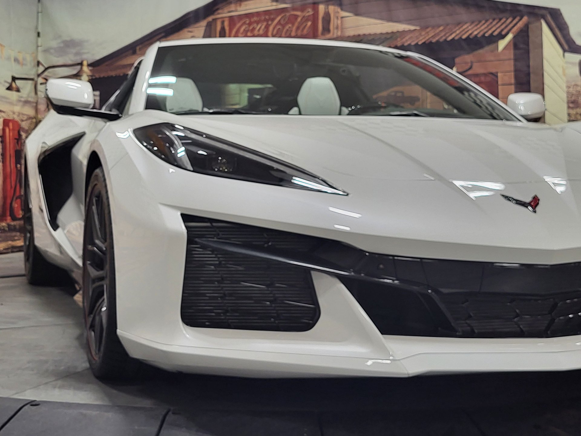 Used 2023 Chevrolet Corvette Z06 RWD image 35