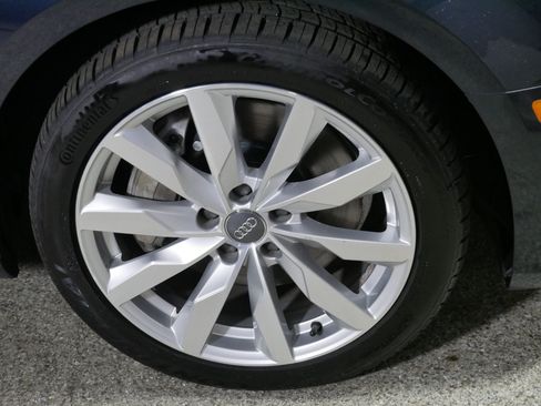 Used 2018 Audi A4 2.0T Premium w/ Convenience Package AWD/4WD image 15