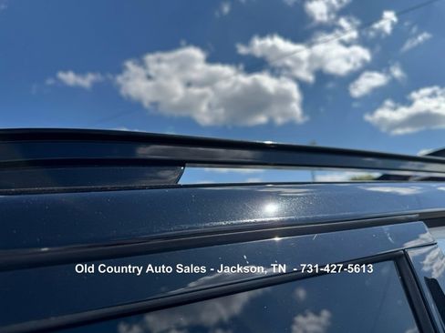 Used 2019 Land Rover Discovery HSE image 41