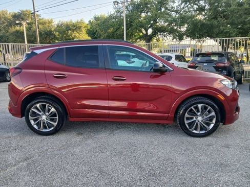 Used 2020 Buick Encore GX Select w/ Sport Touring Package FWD image 8