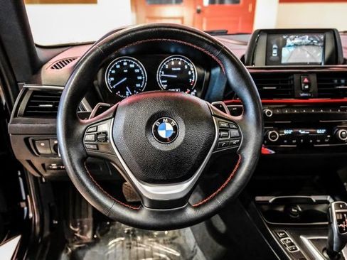Used 2019 BMW 230i xDrive Coupe w/ Convenience Package image 15
